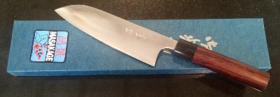 COUTEAU JAPONAIS DE CUISINE MASAKAGE GAMME HIKARI SANTOKU 17 CM