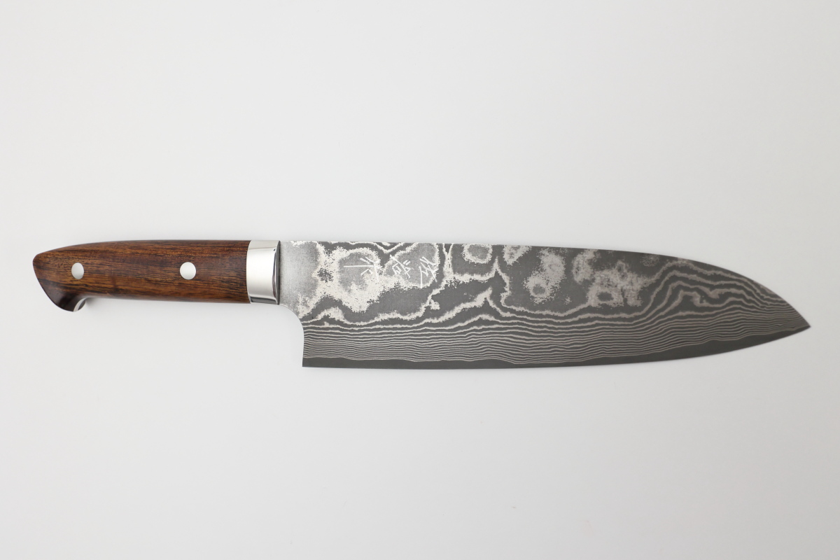 Couteau artisanal japonais Santoku 18 cm de Takeshi Saji
