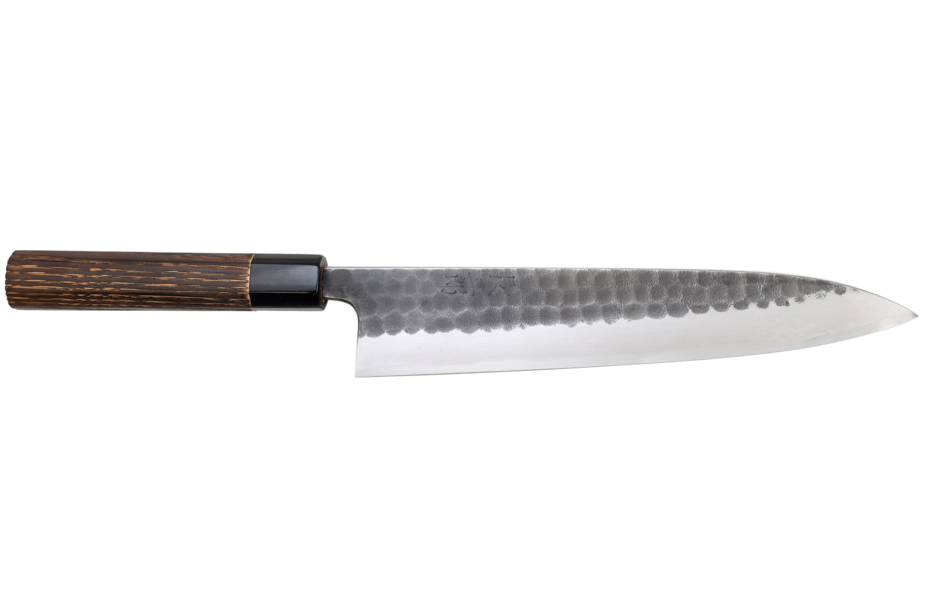 Couteau japonais Chozaburo par Wakui Kuroichi finition martelée - couteau gyuto 24 cm